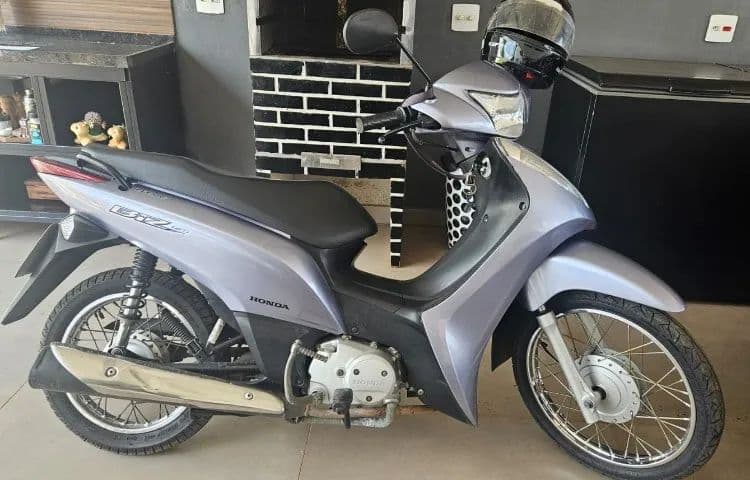 Biz ES 125 2015