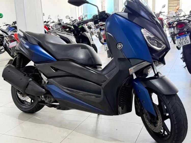 YAMAHA XMAX 2021