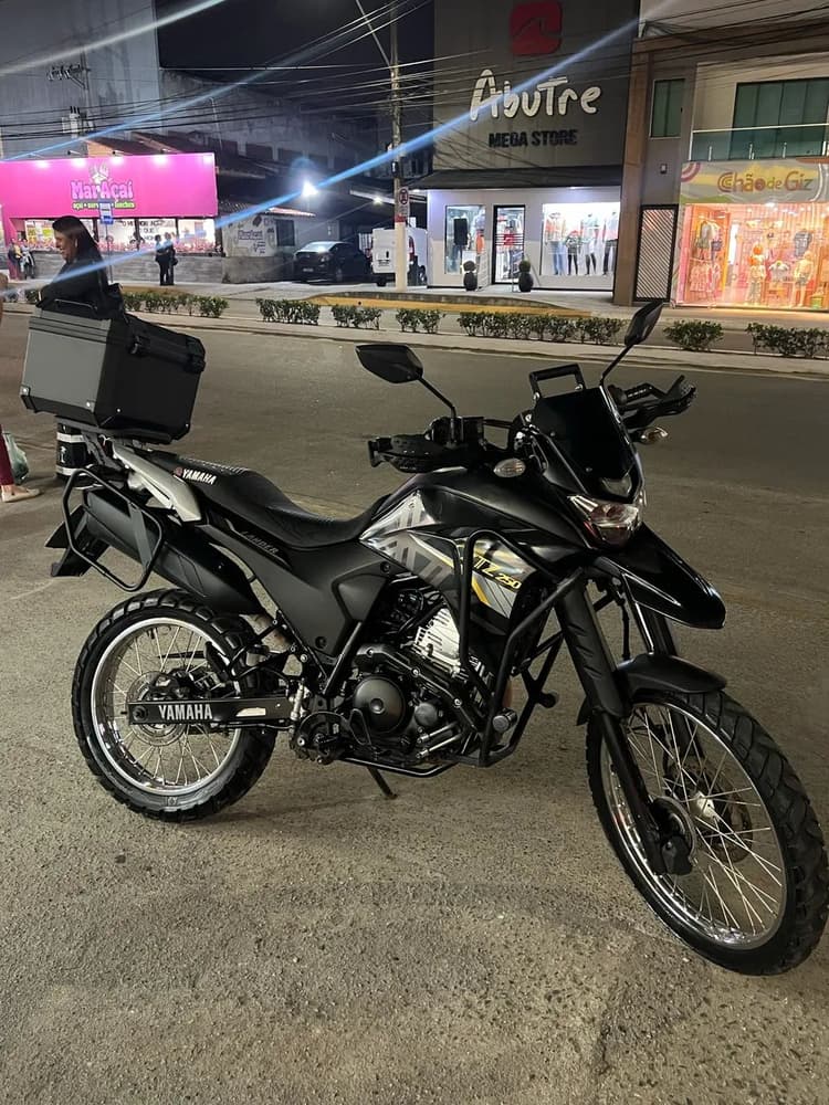 LANDER 250 TOP