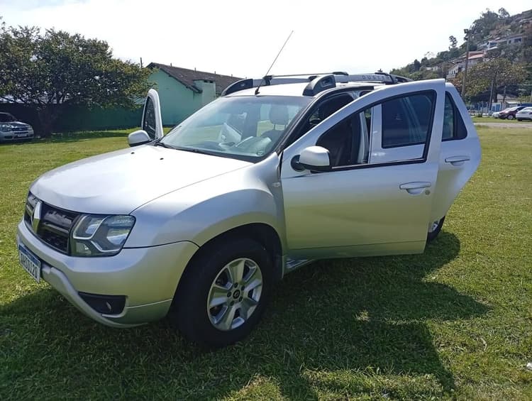 Renault Duster Dynamique 2.0 Hi-flex 16V Aut. 2016