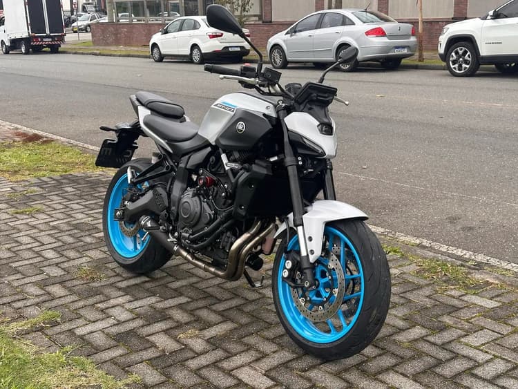 MT-07 abs 