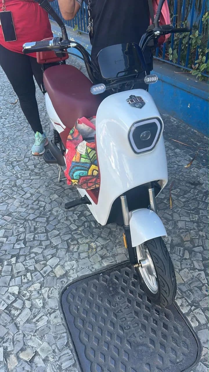 Moto elétrica 