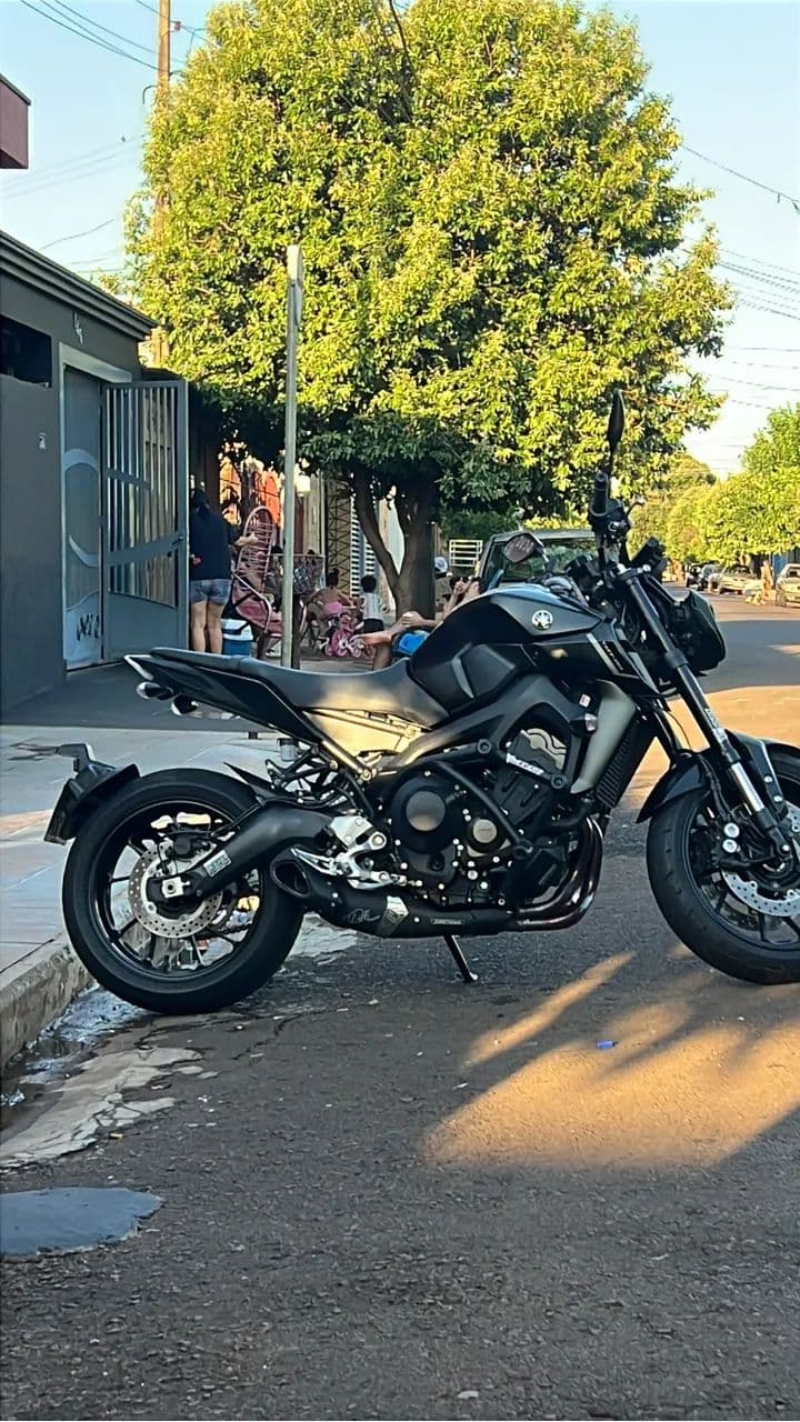 Mt 09 