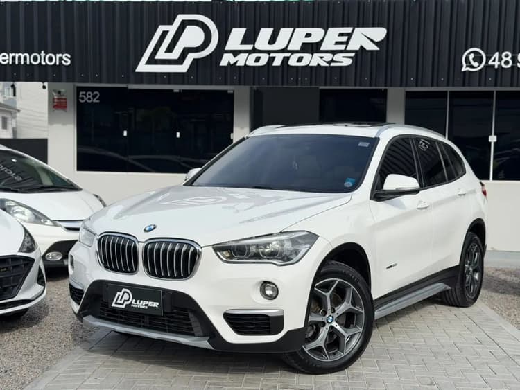 BMW X1 Sdrive 20I X-line 2.0 TB Active Flex 2018