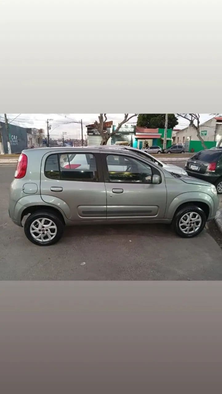 Fiat Uno Vivace/rua 1.0 EVO Fire Flex 8V 5P 2011