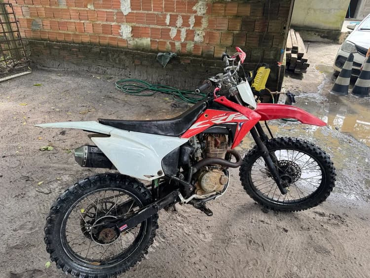 CRF 230 2011