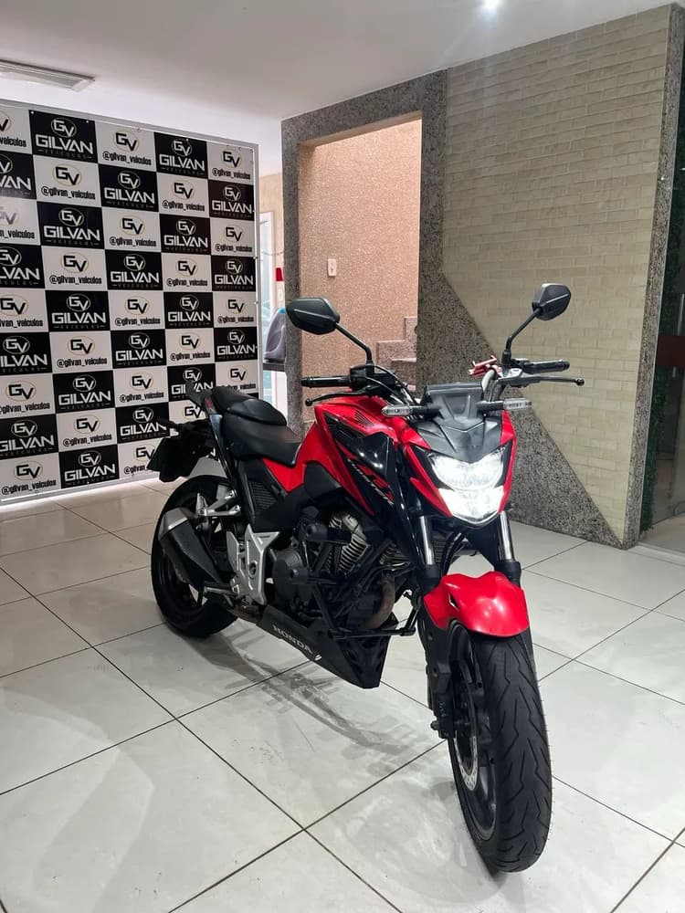 Honda Twister 300F 