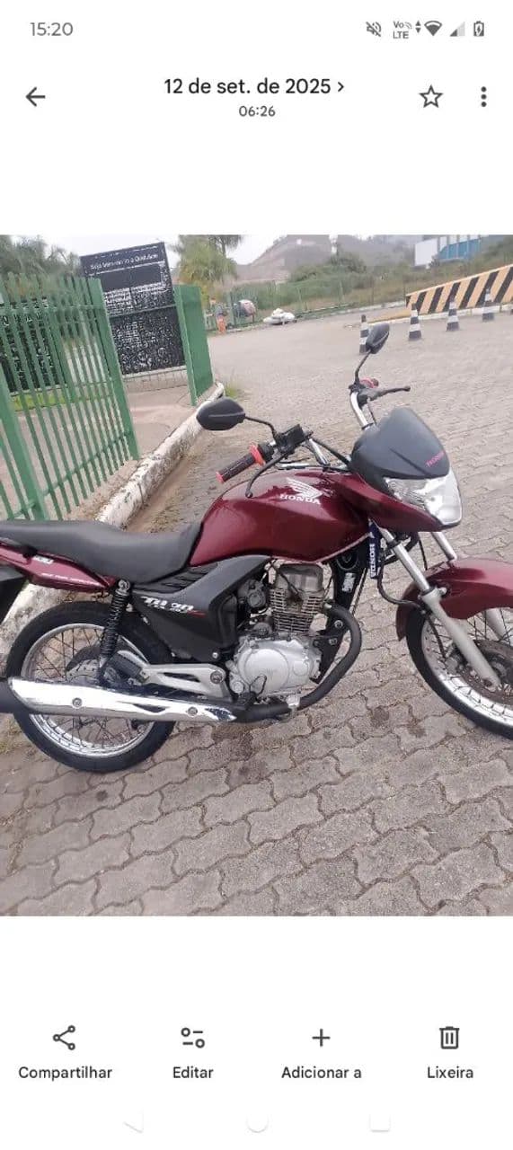 Vende_se essa linda moto tudo ok  Zab:032999764915
