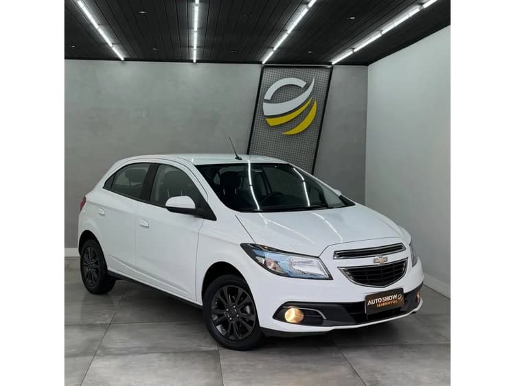 Chevrolet Onix Hatch LTZ 1.4 8V Flex Power Mec. 4P 2016