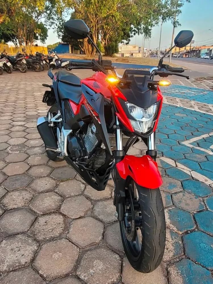 VENDO CB TWISTER ABS
