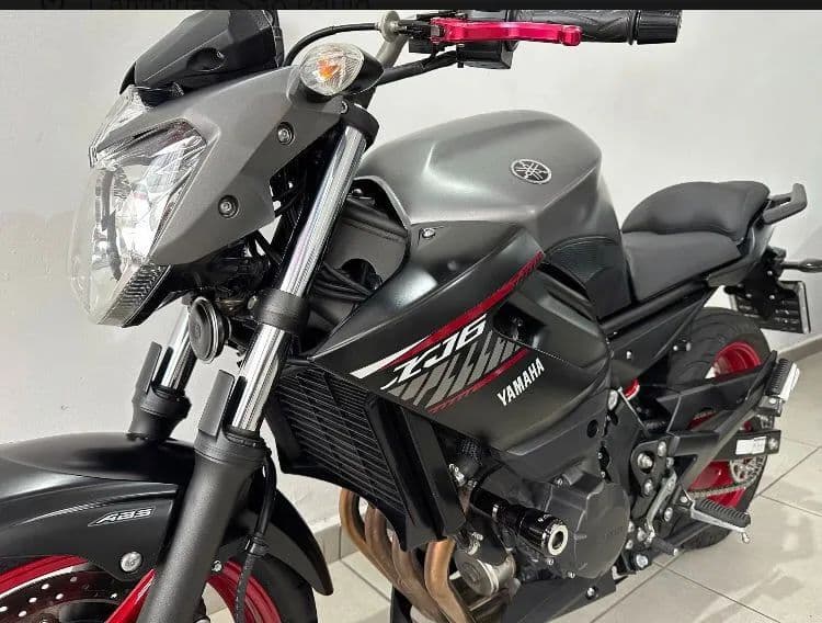 XJ6 DA YAMAHA