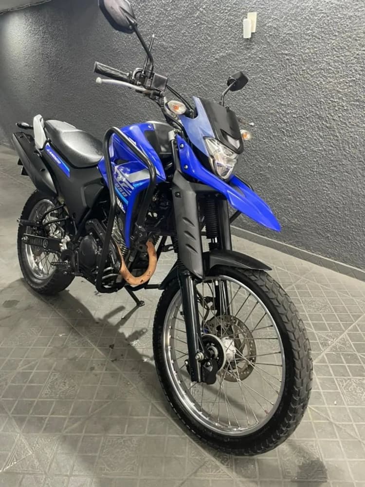 YAMAHA LANDER 250CC MEGA CONSERVADA 