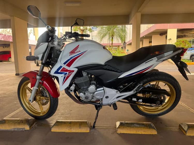 ? Honda CB 300R Flex 2015 