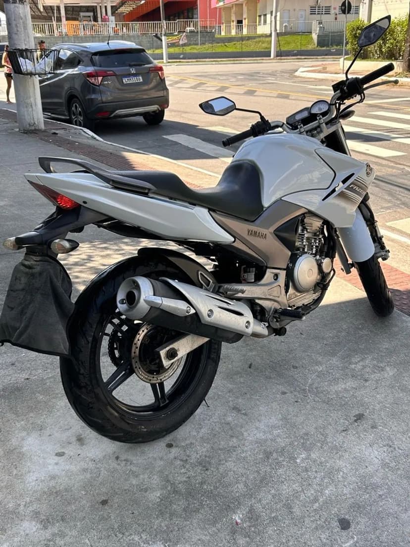 Fazer 250 2015