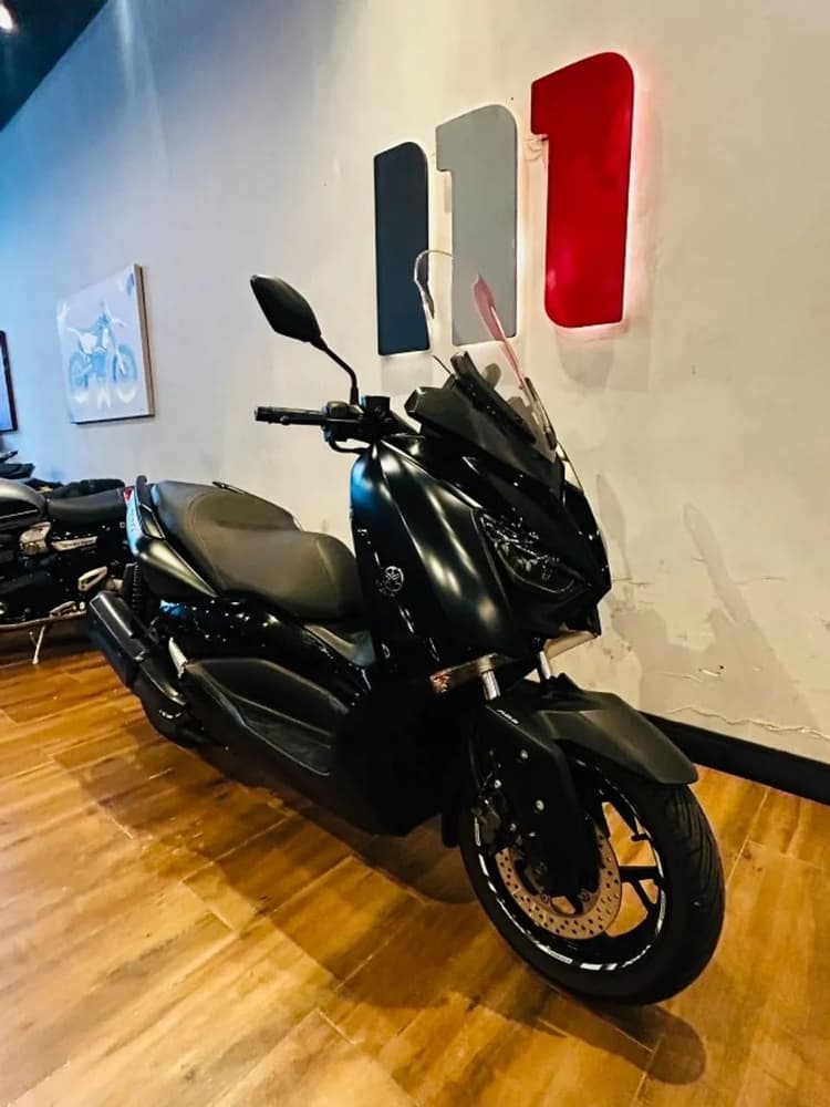 XMAX 250 ABS 2022