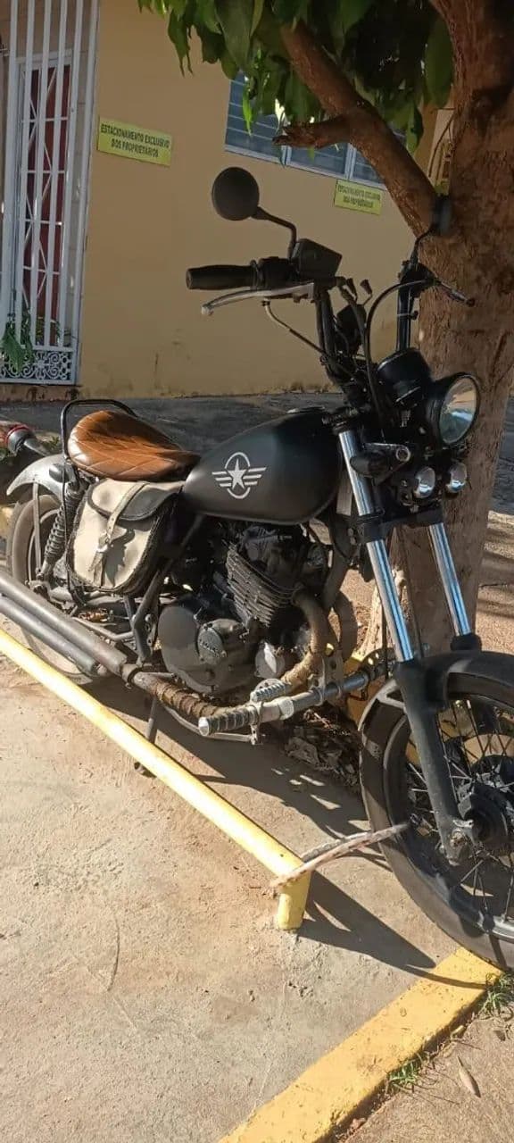 Intruder 250 BOBBER PARA VENDER ESSA SEMANA