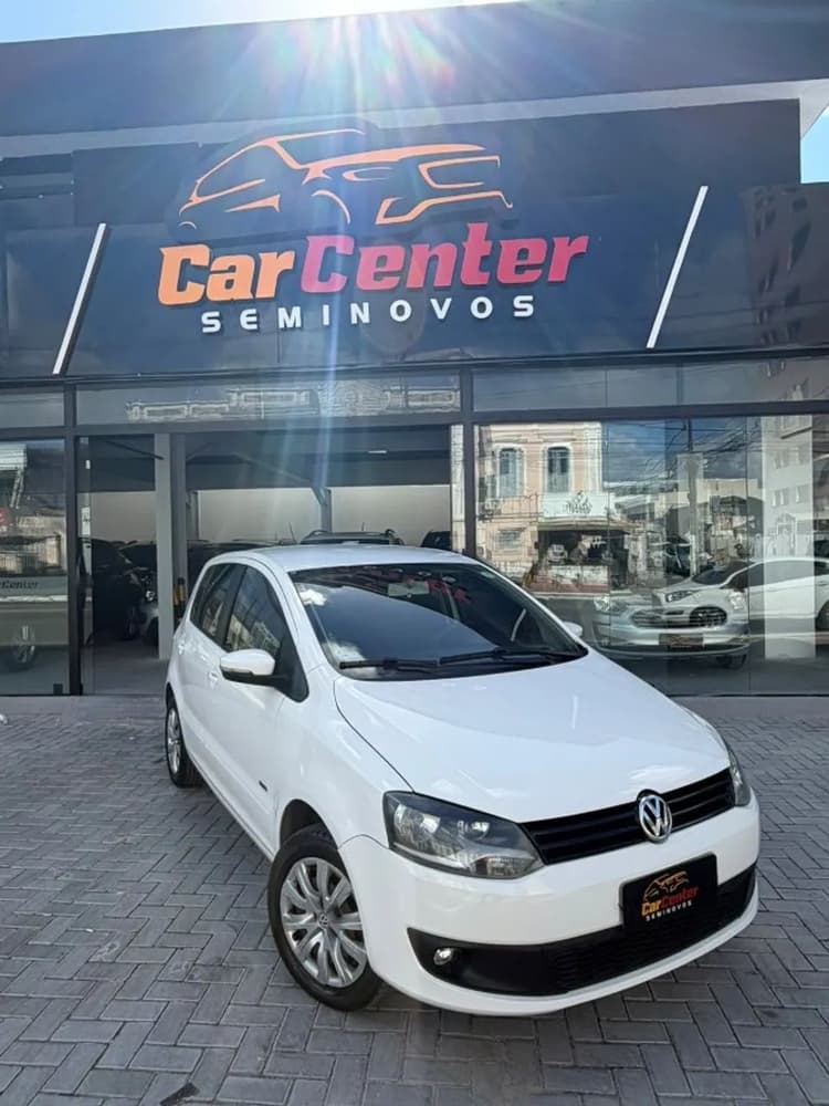 Volkswagen Fox 1.0 MI Total Flex 8V 5P 2013