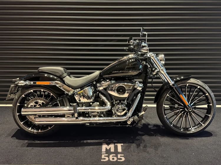 Harley-Davidson Softail Breakout Fxbrs