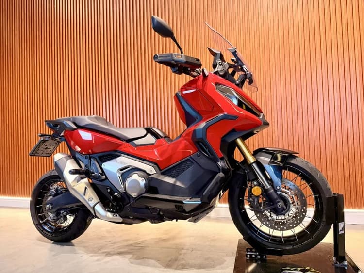 HONDA X-ADV 750