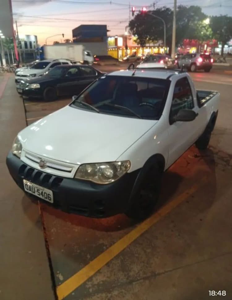 Fiat Strada 1.4 MPI Fire Flex 8V CS 2012
