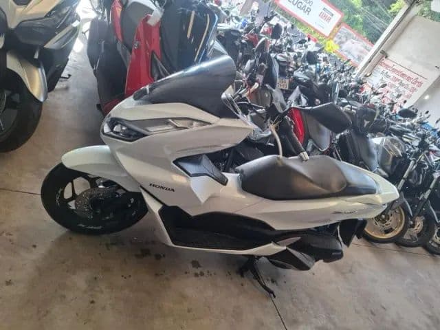 Honda PCX 160cc 2023