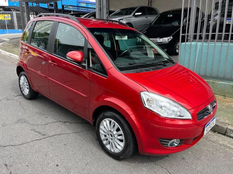 Fiat Idea Attractive 1.4 Fire Flex 8V 5P 2011
