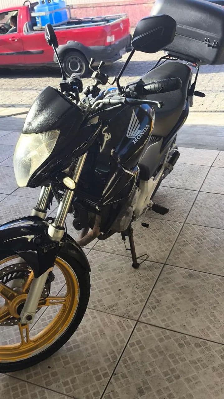 Honda CB 300r 2015