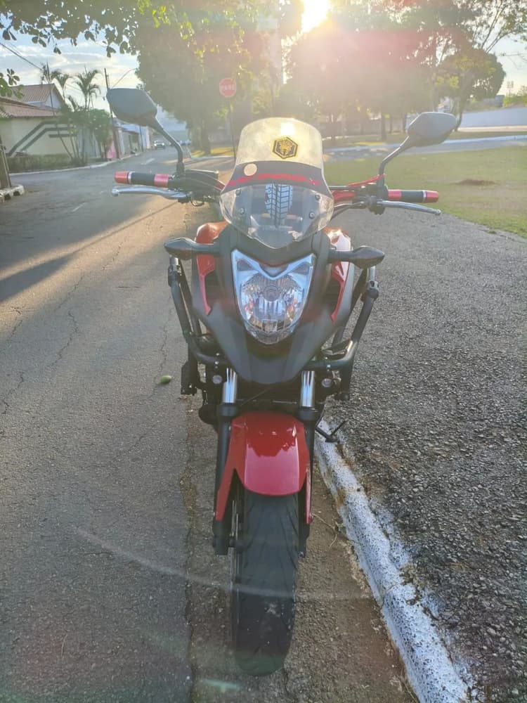 NC 700 2013 muito nova