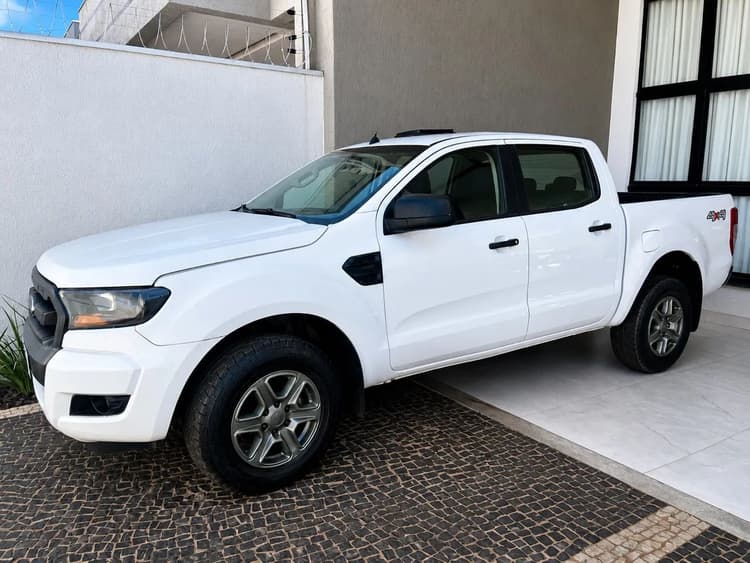 Ford Ranger XLS 2.2 4X4 CD Diesel Aut. 2017