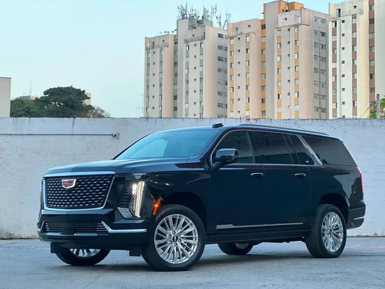 Cadillac Escalade ESV 2026