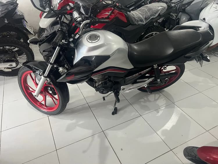 Titan 160 