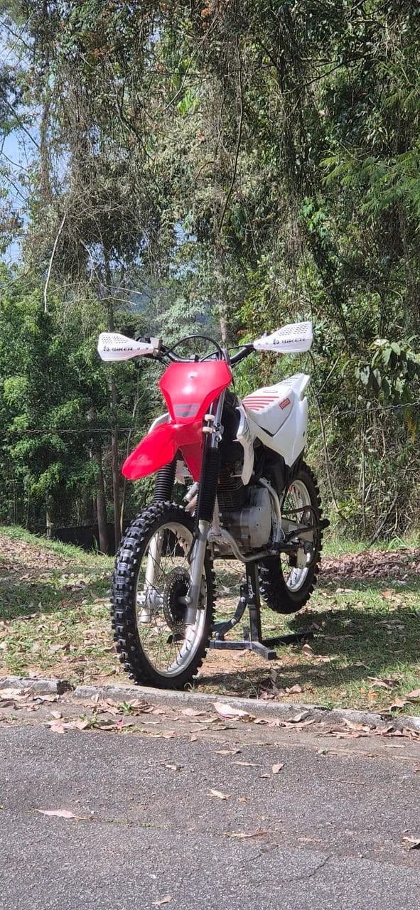 CRF 230F EXCELENTE!