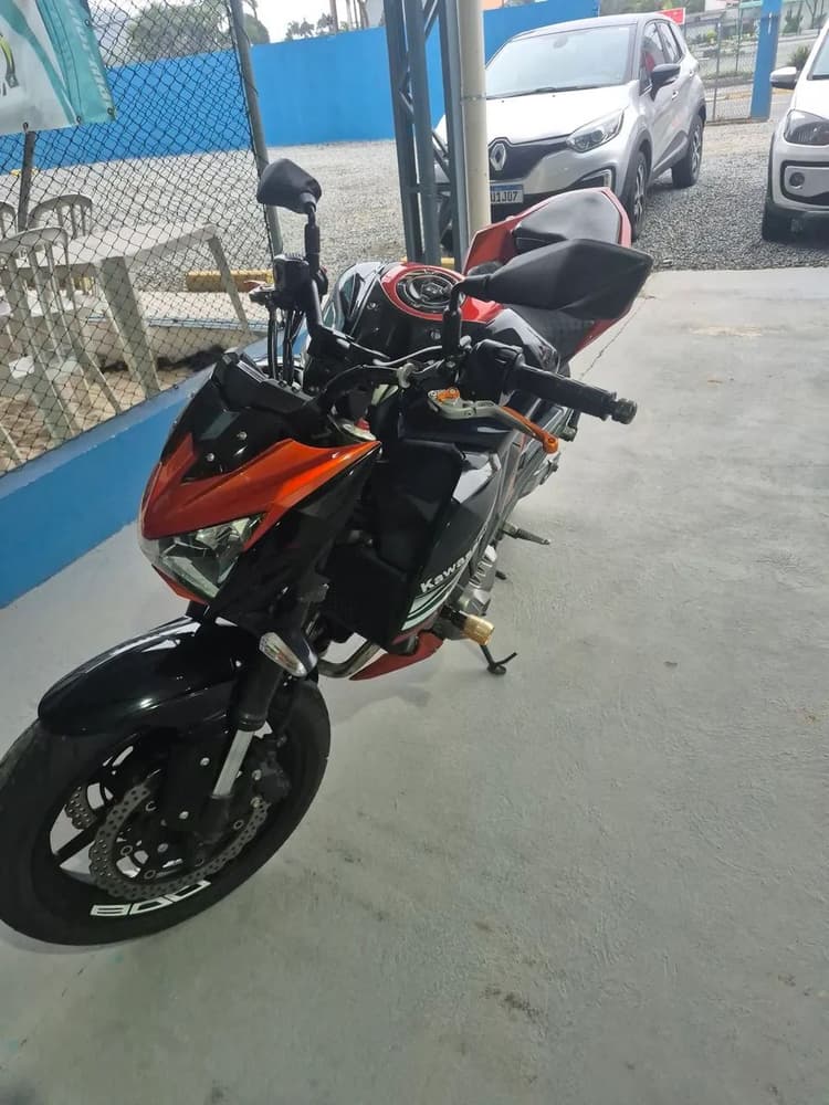 Z800 
