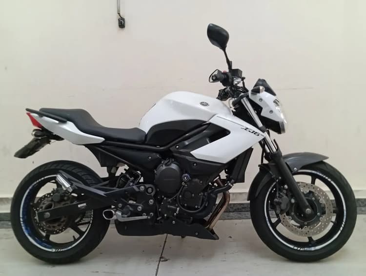 XJ6N Nova 