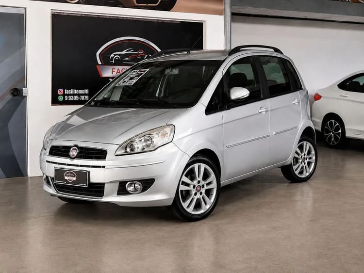 Fiat Idea Attractive 1.4 Fire Flex 8V 5P 2013
