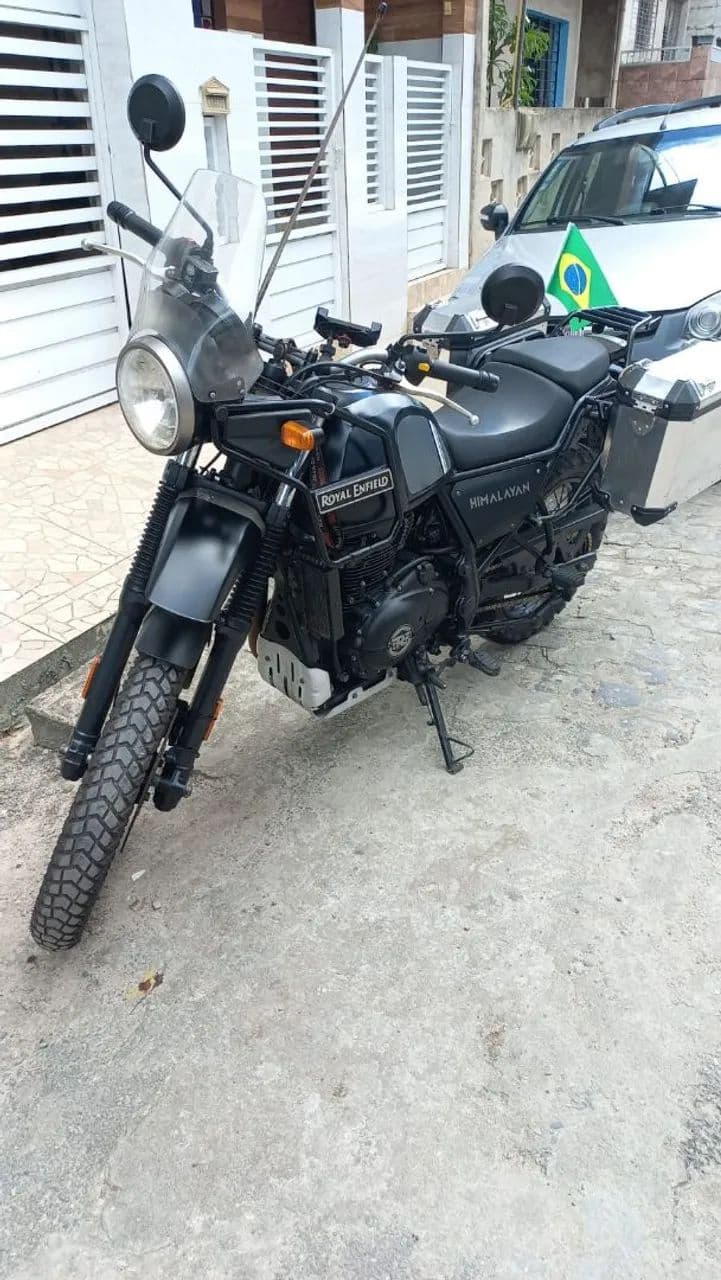 Hinalayan 411