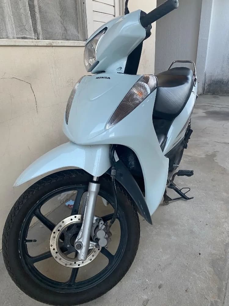 Biz 125 2016 conservada 