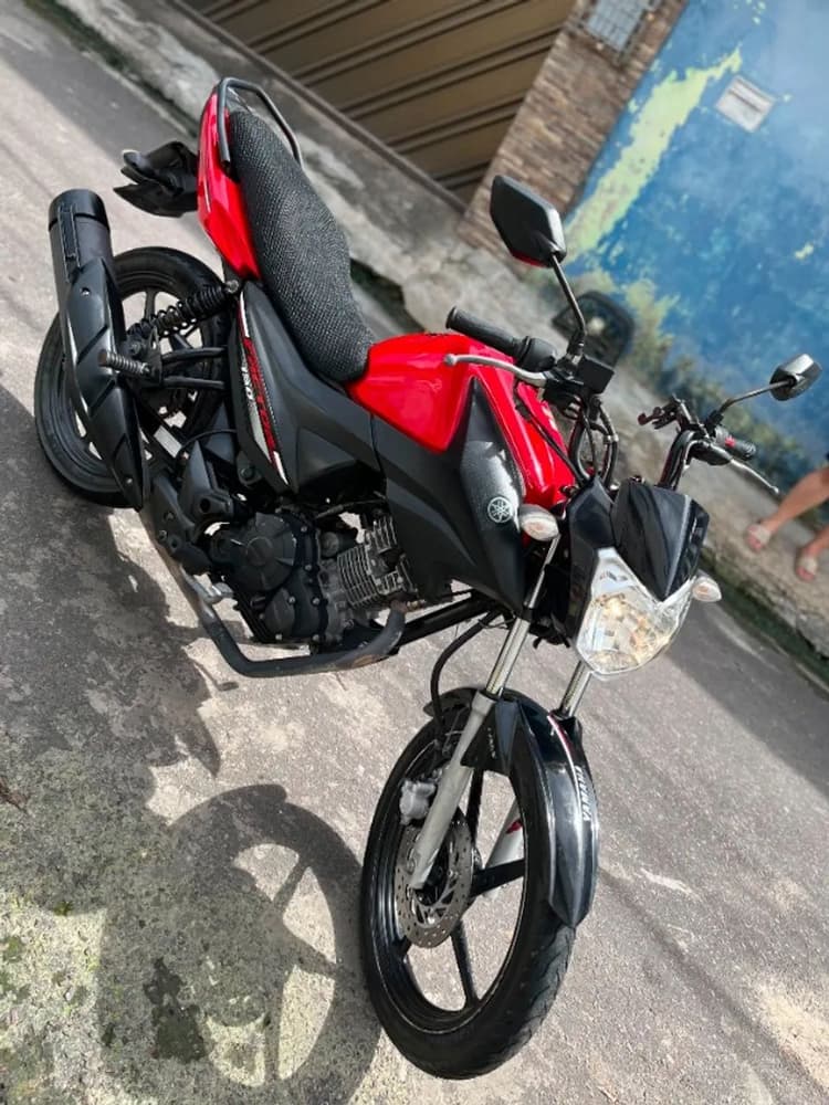 Vende-se factor 150 cc 2022