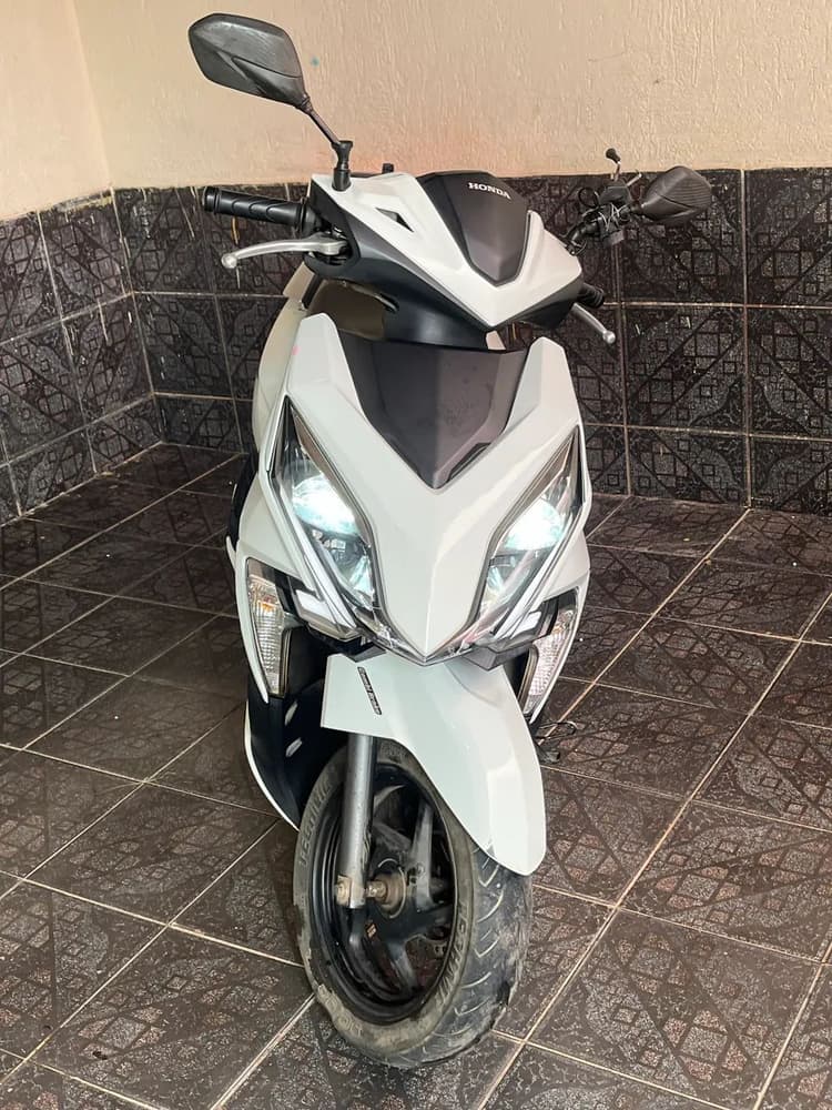 Elite 125 2021 nova