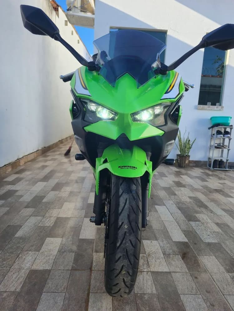 Ninja 500 SE