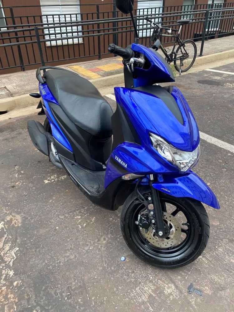 YAMAHA FLUO 2023 