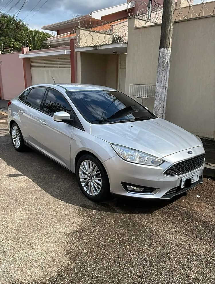 Ford Focus Fastback Se/se Plus 2.0 Flex Aut. 2017