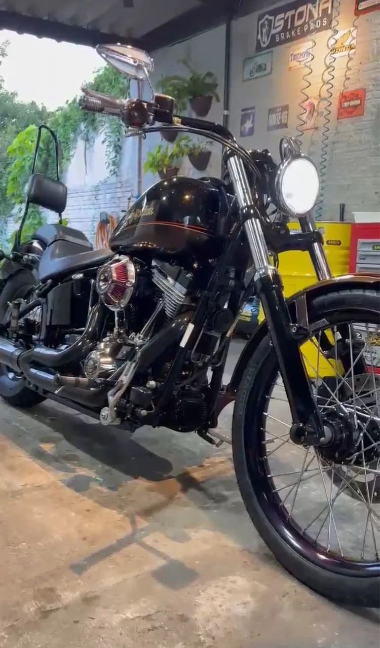 Harley Davidson blackline FXS 