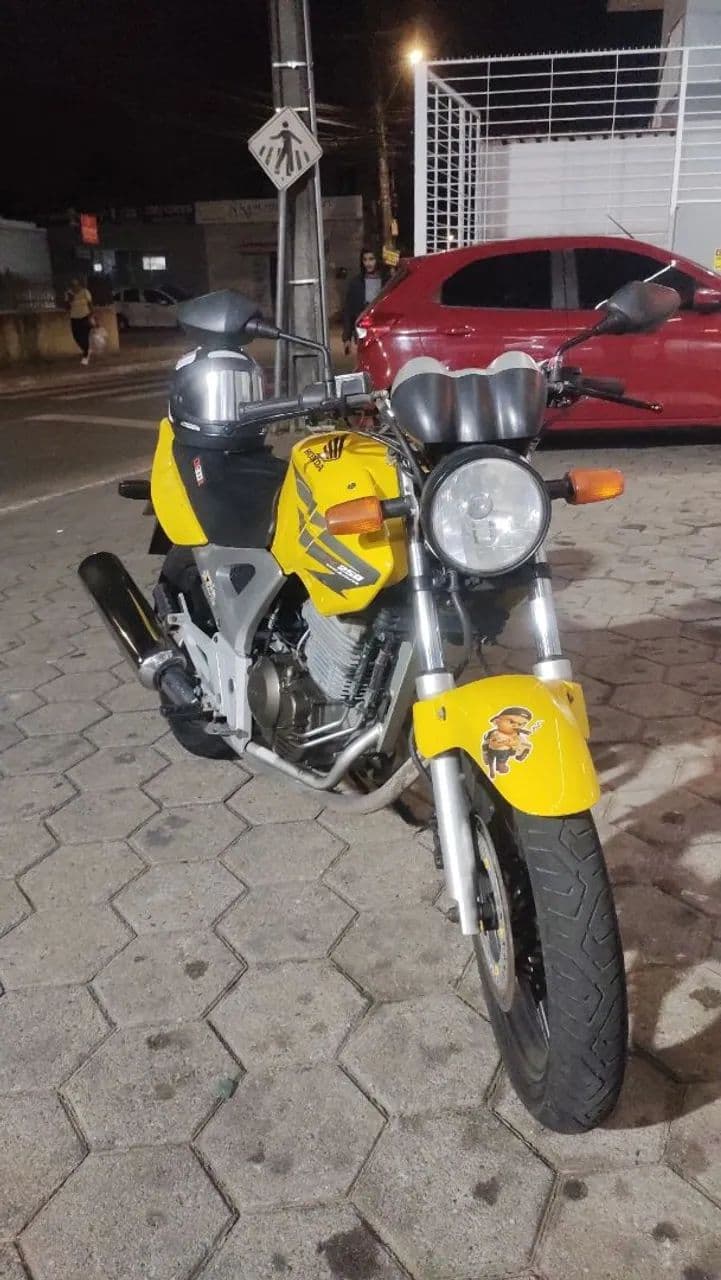 Vendo moto  