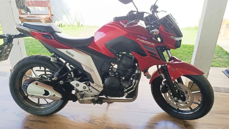 Fazer 250 2023  troca 