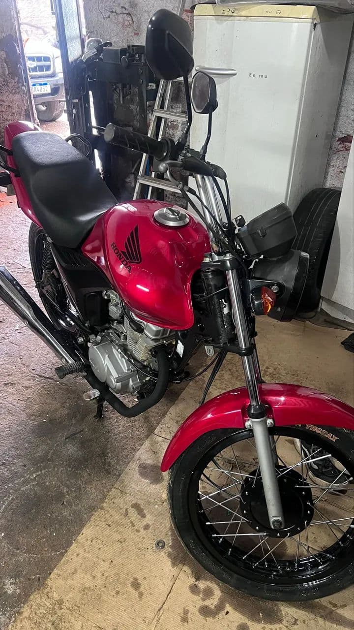 Fan 125 com partida eletrica