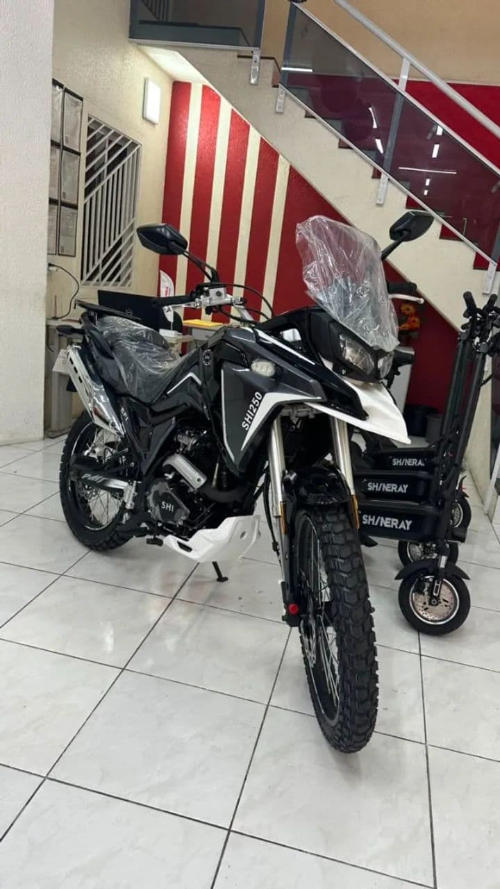 Shineray SHI 250