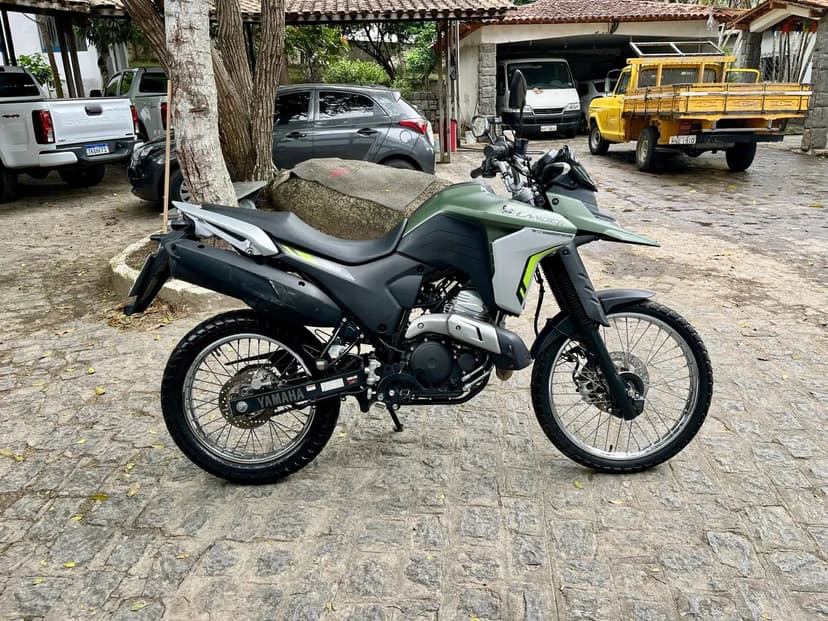 LANDER XTZ 250