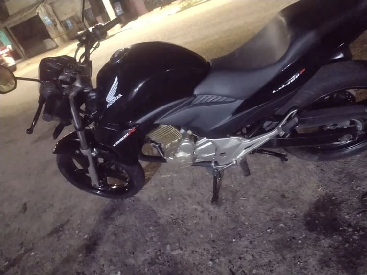 Cb300R