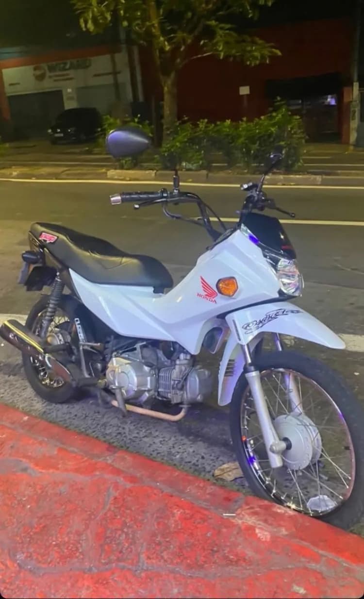 Pop 110i Vendo ou Troco 